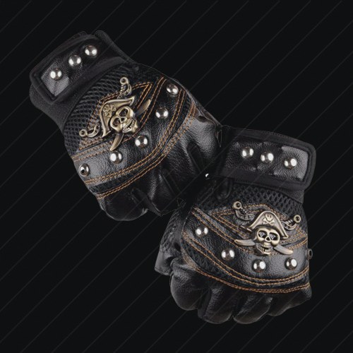 Jewelry, accessories, ring, necklace, bracelet, glasses, watch, gloves, socks preview